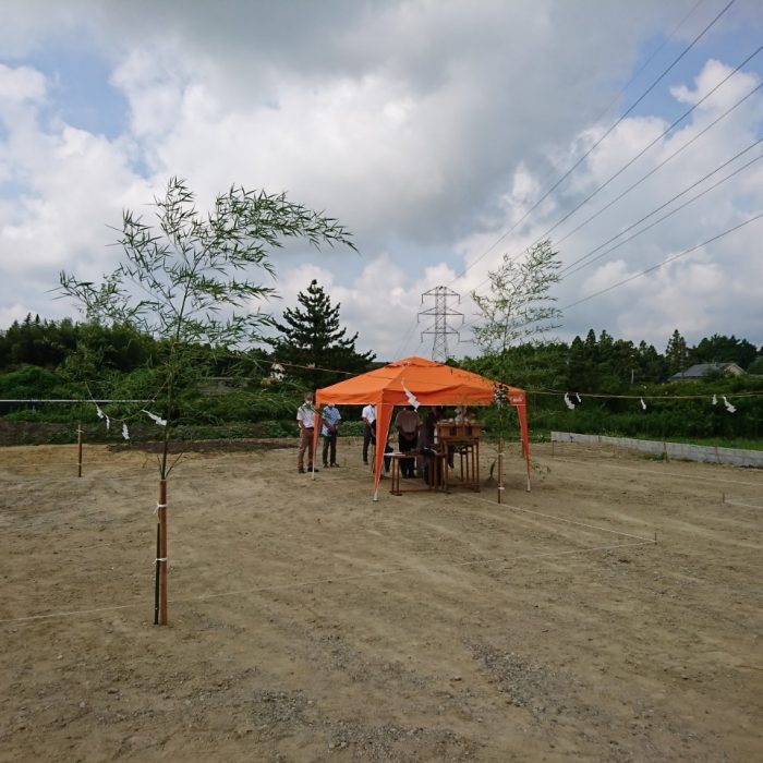 8月の地鎮祭。